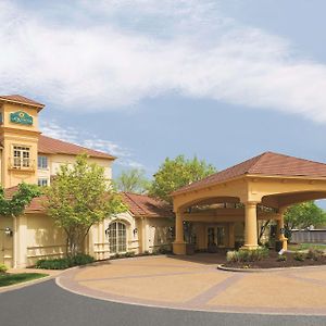 Hotel La Quinta By Wyndham St. Louis Westport Exterior photo