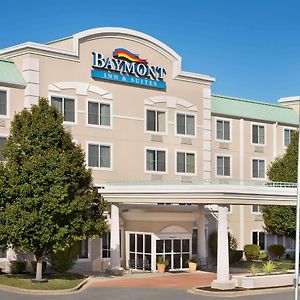 Hotel Baymont By Wyndham Ft. Leonard/Saint Robert Exterior photo