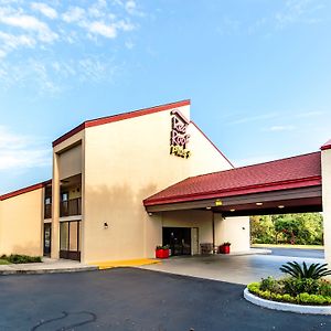 Red Roof Inn Plus+ Mt Pleasant - Patriots Point Charleston Exterior photo