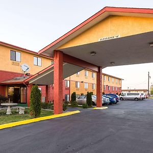 Super 8 Motel - Moses Lake Exterior photo