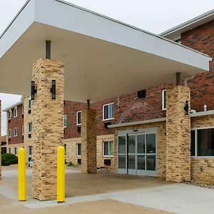 Hotel Clarion Pointe Bettendorf - Quad Cities Exterior photo