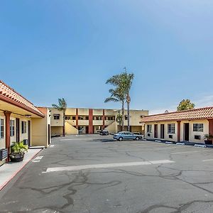 Rodeway Inn Distrito de San BuenaDistrito de San Buenaventura Exterior photo