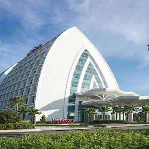 Movenpick Hotel & Convention Centre Klia Sepang Exterior photo