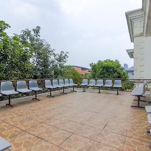 Hotel Oyo 93499 Pondok Sentosa Near Uph Yakarta Exterior photo