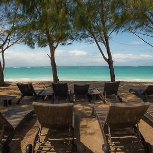 Bahari Dhow Beach Villas Playa de Diani Exterior photo