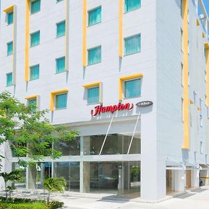 Hotel Hampton By Hilton Yopal Exterior photo