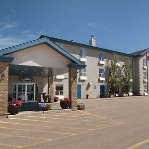 Travelodge By Wyndham Stony Plain Exterior photo