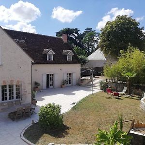 Clos de la ruche Bed and Breakfast Cour-sur-Loire Exterior photo