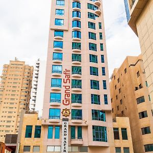 Grand Safir Hotel Manama Exterior photo