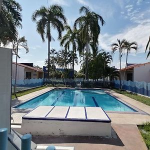 Precioso alojamiento con 6 piscinas en conjunto cerrado Villa El Espinal Exterior photo