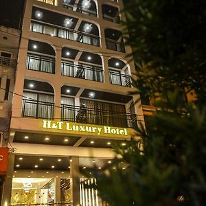 H&T Luxury Hotel Sapa Exterior photo