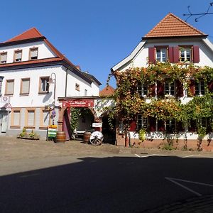 Zum Weinsticher, Weingut Anlag/Nichterlein Rhodt unter Rietburg Exterior photo