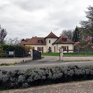 La Peyrova Bed and Breakfast Saint-Sulpice-les-Feuilles Exterior photo