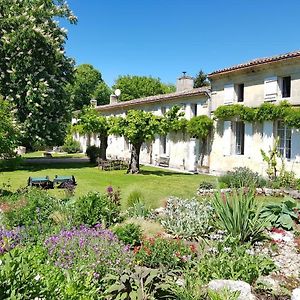 La Vigne D'Or Bed and Breakfast Teuillac Exterior photo