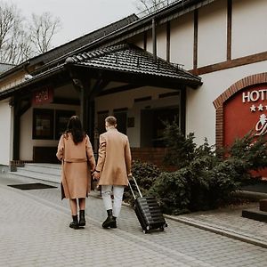 Hotel Dębowe Wzgórze Wellness&Spa Jarnołtówek Exterior photo