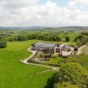 Heaton House Farm Bed and Breakfast Macclesfield Exterior photo