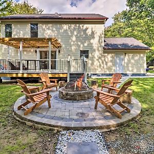 Pocono Summit Family Paradise With Yard And Game Room! Exterior photo