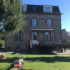 Hotel Auberge Ti'Gousket Guingamp Exterior photo