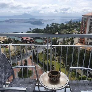 Panoramic View Of Taal 1727 Smdc With Wifi And Free Indoor Parking Aparthotel Tagaytay City Exterior photo