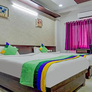 Hotel Treebo Sai'S Urban Nest Vijayawāda Exterior photo