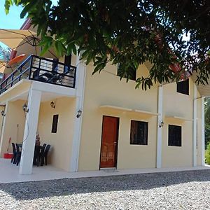 Charming And Relaxing 7-Bed House In Mati City Tagbabolo Exterior photo