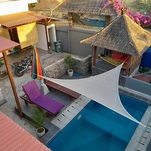 Wave House Gerupuk South Lombok Bed and Breakfast Praya Exterior photo