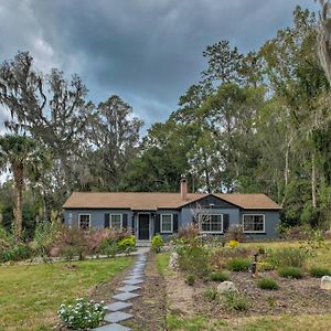 Cozy Gainesville Home About 1 Mi To University! Exterior photo