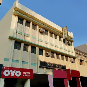 Oyo Flagship Hotel Arjun Muthiganj Exterior photo