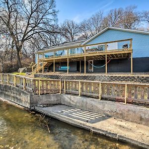 Charming Riverfront Retreat In Monticello! Exterior photo
