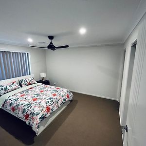 One Bedroom Apartment Brisbane Exterior photo