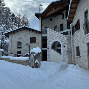 Apartamento La Loggia Luxury Rocca di Mezzo Exterior photo