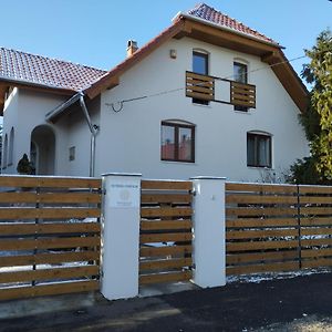 Apartamento Életvirág Vendéglak Egerszalók Exterior photo