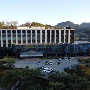 Bears Hotel Chuncheon Exterior photo