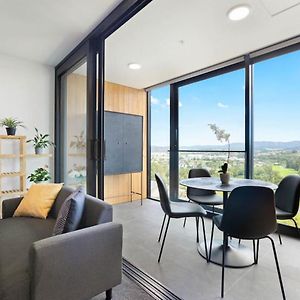 Valley View Apartment With Mountain Views & Wi-Fi Auckland Exterior photo