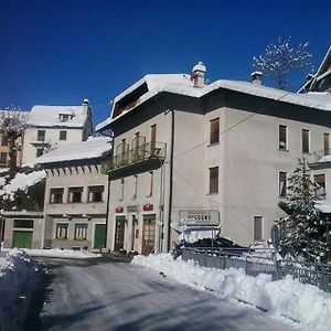 Hotel Locanda Marconi Craveggia Exterior photo