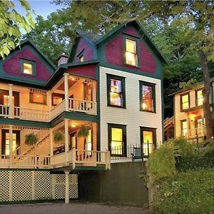 The Peabody House Bed and Breakfast Eureka Springs Exterior photo