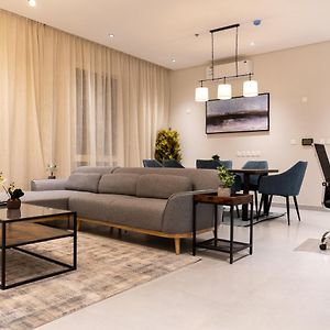 Nuzul R108 - Elegant Furnished Apartment Riad Exterior photo