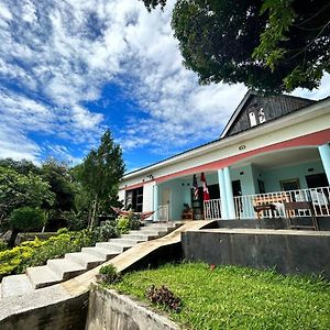 Main Stream Beach Villa Senga Exterior photo