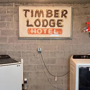 Timber Lodge Retreat Rhinelander Exterior photo