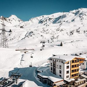 Hotel Maiensee Sankt Christoph Am Arlberg Exterior photo