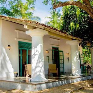 Mawella House 1807, Tangalle Exterior photo