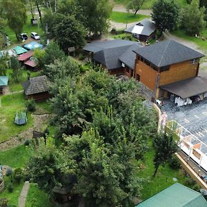 Hotel Kozatskiy Dvir Stryi Exterior photo