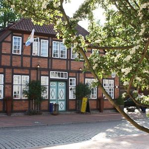 Hotel Kontraste Neumünster Exterior photo