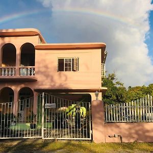 Apartamento Rain Bridgetown Exterior photo