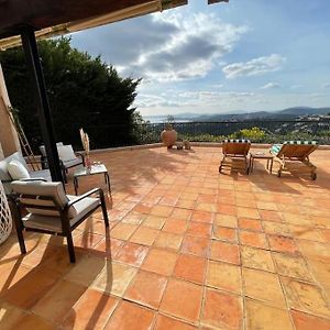 Spacious Villa With Pool And Fireplace Roquebrune-sur-Argens Exterior photo