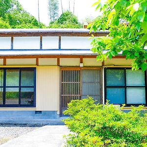 Apartamento 四万十川まで歩いて行ける 一棟まるっと貸し切りの宿 Gu Shimanto  Exterior photo