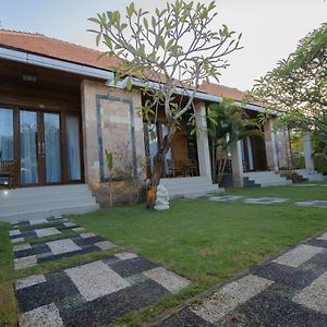 Hotel Abian House Nusa Penida Batununggul Exterior photo