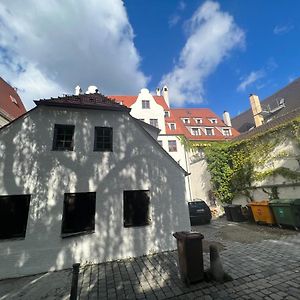 Apartamento Liboria I Als Gruppe Im Denkmal Augsburgs Exterior photo