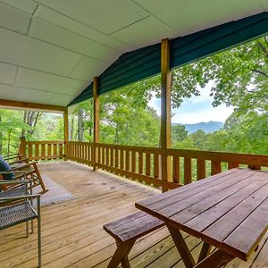 Updated Home With Private Hot Tub And Mtn Views! Waynesville Exterior photo
