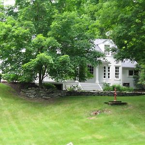 Private Setting On Country Farm Near Rhinebeck Bed and Breakfast Clinton Corners Exterior photo